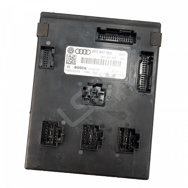 BCM модул AUDI A4 (B8), ОЕМ 8K0907063