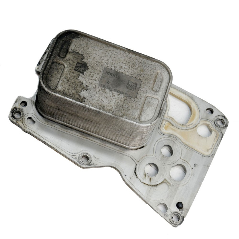 Маслен охладител BMW 5 Series (F10, F11) 2010-2016 с OEM номер 8507626 ...