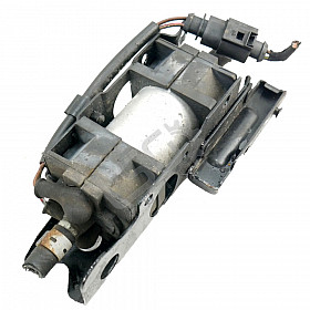 Подкачваща помпа Volkswagen Scirocco III