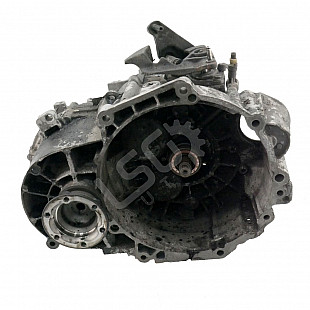 Шестстепенна ръчна скоростна кутия Volkswagen Passat (B7), OEM 020301107