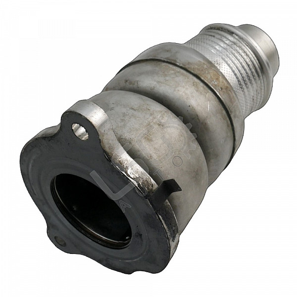 Тръба въздух Volkswagen Passat (B6), ОЕМ 03L131111E Тръба въздух Volkswagen Passat (B6), ОЕМ 03L131111E