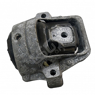 Десен тампон двигател AUDI A4 (B8), OEM 8K0199381
