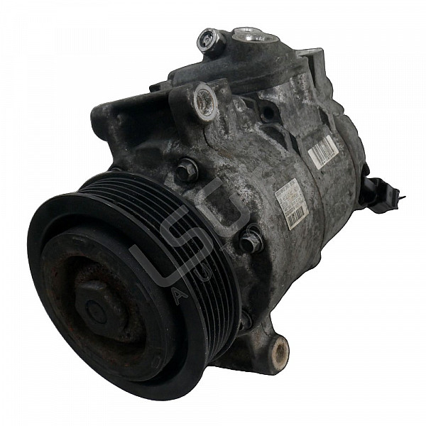 Компресор климатик AUDI A4 (B8), ОЕМ 8K0260805L Компресор климатик AUDI A4 (B8), ОЕМ 8K0260805L