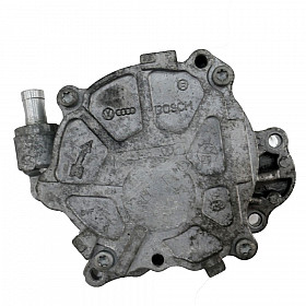 Тандем помпа AUDI A4 (B8)