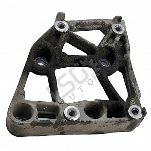 Конзола двигател Nissan Almera Tino (V10)