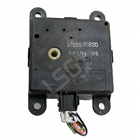 Моторче клапи парно Nissan Almera Tino (V10)