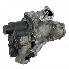 Десен EGR клапан AUDI  A8 (D4, 4H)