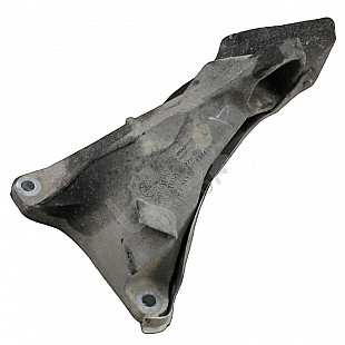 Дясна конзола двигател BMW 1 Series (E87), OEM 24168110