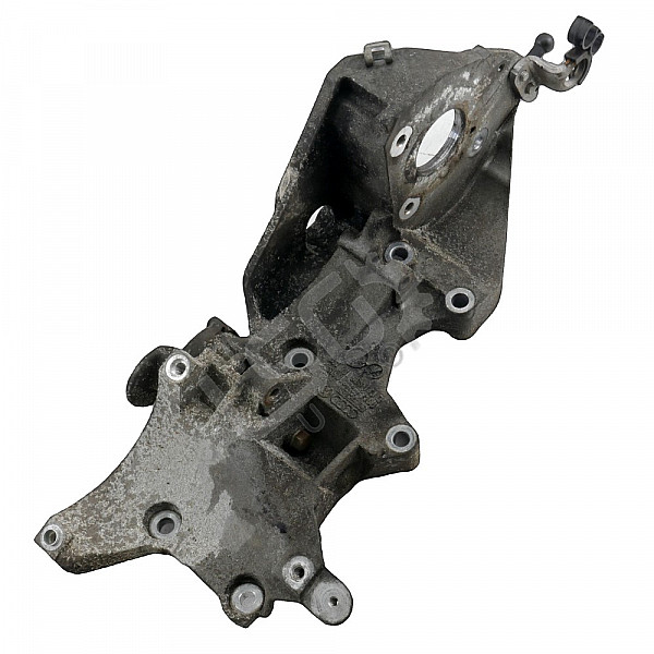 Конзола двигател Volkswagen Passat (B7), ОЕМ 03L903143Q Конзола двигател Volkswagen Passat (B7), ОЕМ 03L903143Q