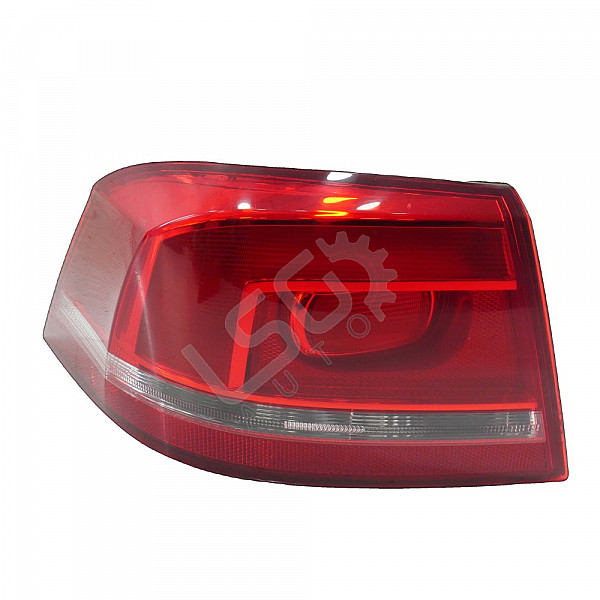 Ляв външен стоп Volkswagen Passat (B7), ОЕМ 3AE945095F Ляв външен стоп Volkswagen Passat (B7), ОЕМ 3AE945095F
