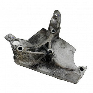 Конзола двигател Nissan Juke I, OEM 6200408663