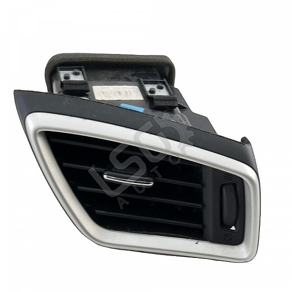 Дясна духалка парно табло Nissan Qashqai II, ОЕМ 687604EA0A