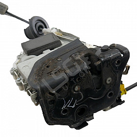 Брава предна лява врата AUDI A1 (8X)