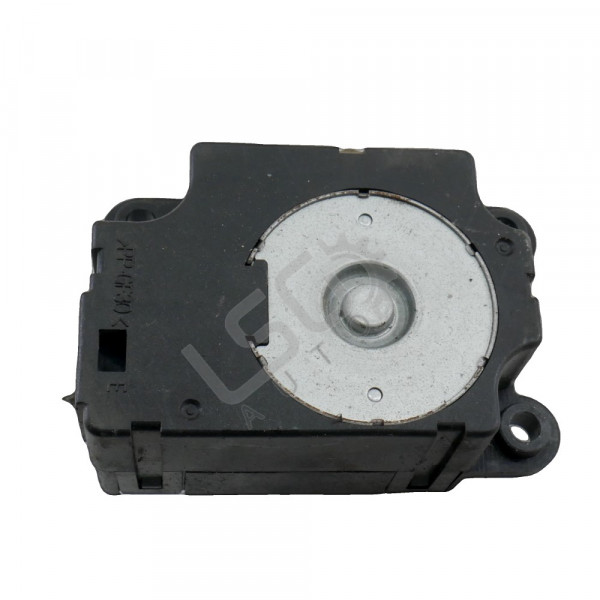 Моторче клапи парно Nissan Juke I, ОЕМ T1007781T