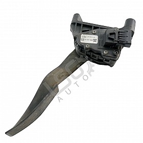 Педал газ Opel Astra H (A04)